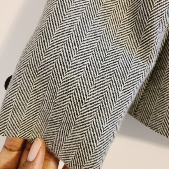 Sasson | Women's Vintage Chevron Striped Wool Jacket Blazer (Size 10/11) - Picture 8 of 15